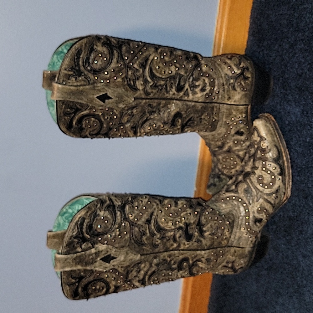 Corral ladies cowboy boots style A3566